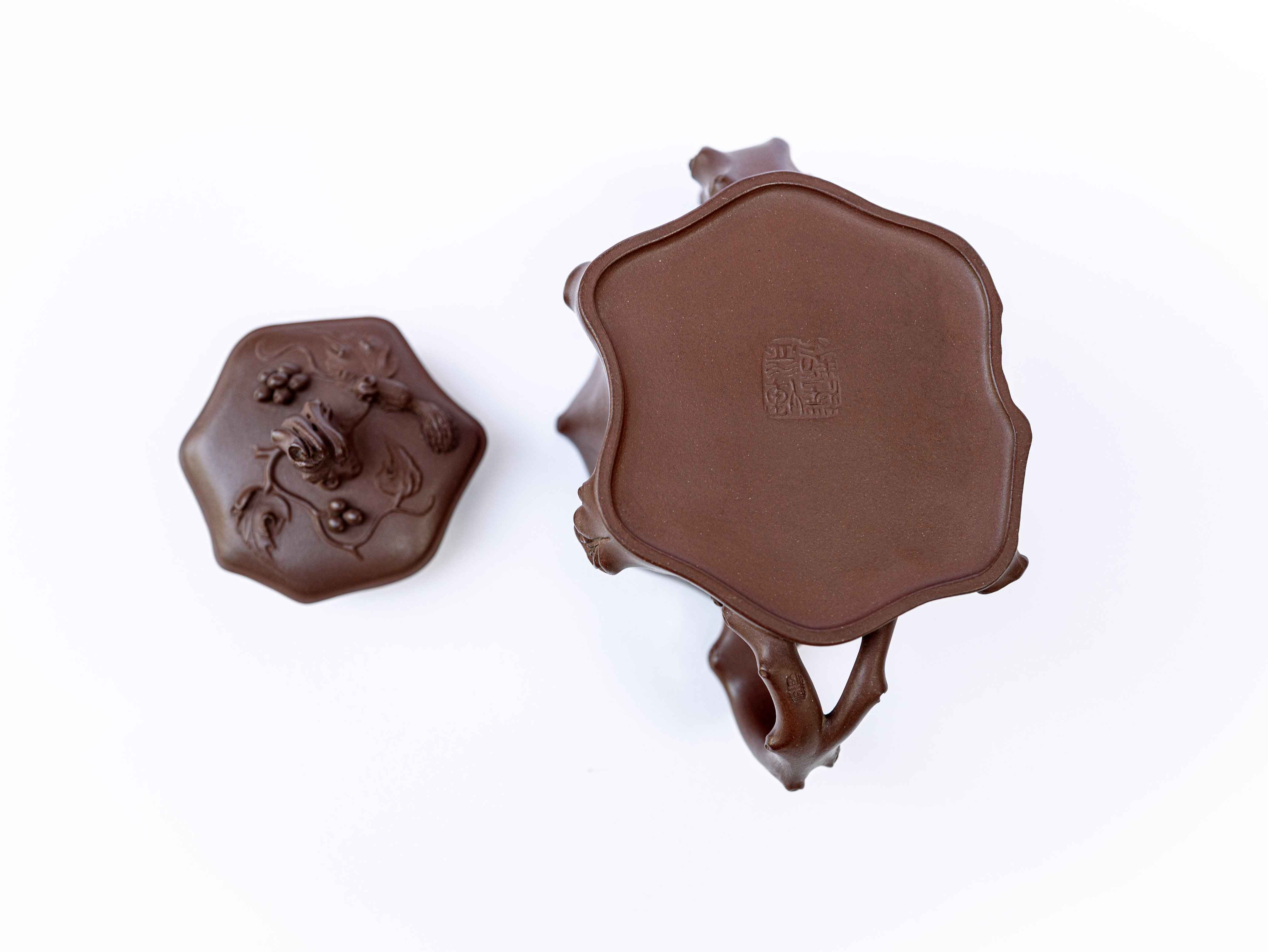 Чайник «Белки и виноград»